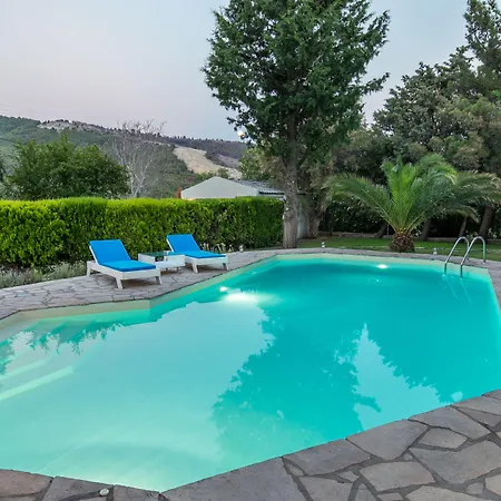 Villa Euphoria *