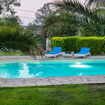 Villa Euphoria *